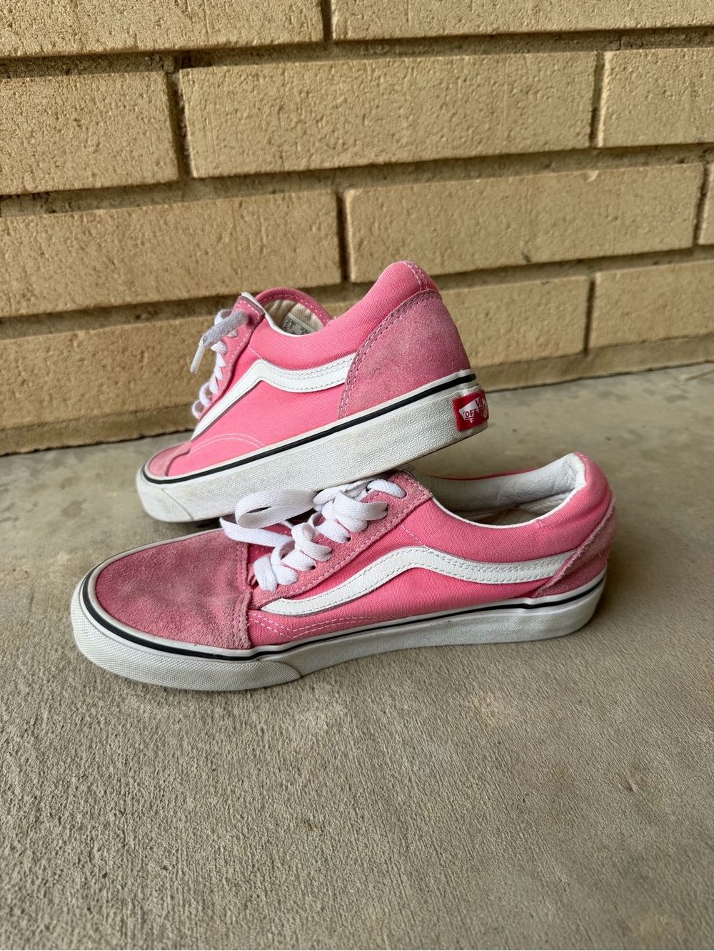Women’s vans size 8